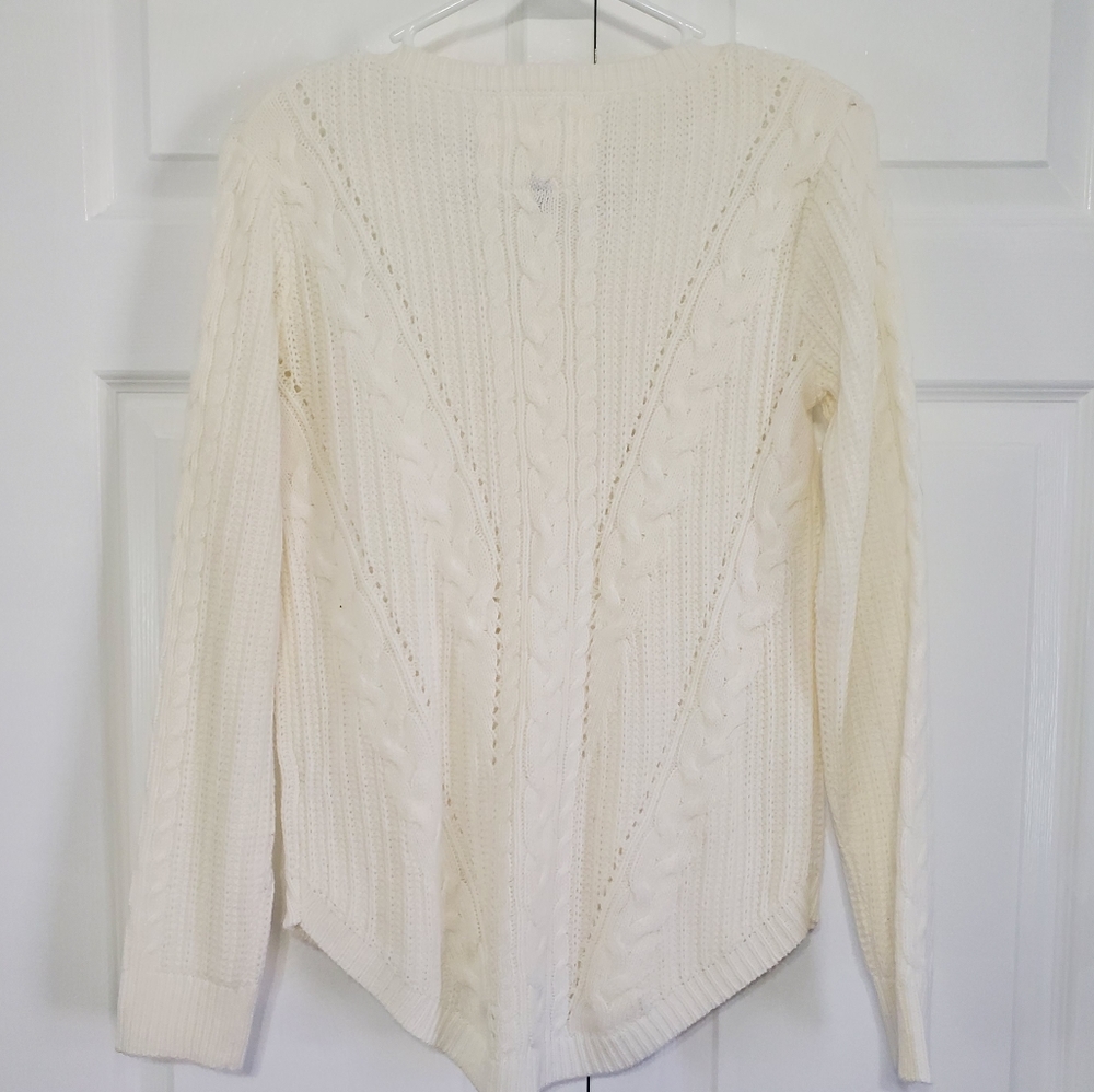 Sweater - Picture 3 of 4